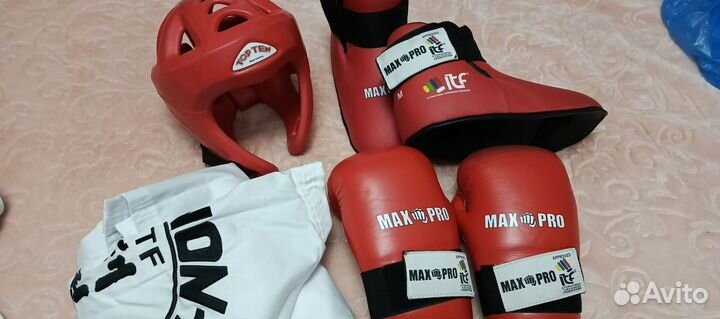 Комплект для тхеквондо