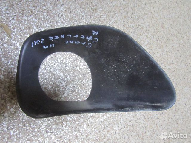 Накладка рамка птф левая Jeep Grand Cherokee