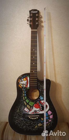 Акустическая гитара