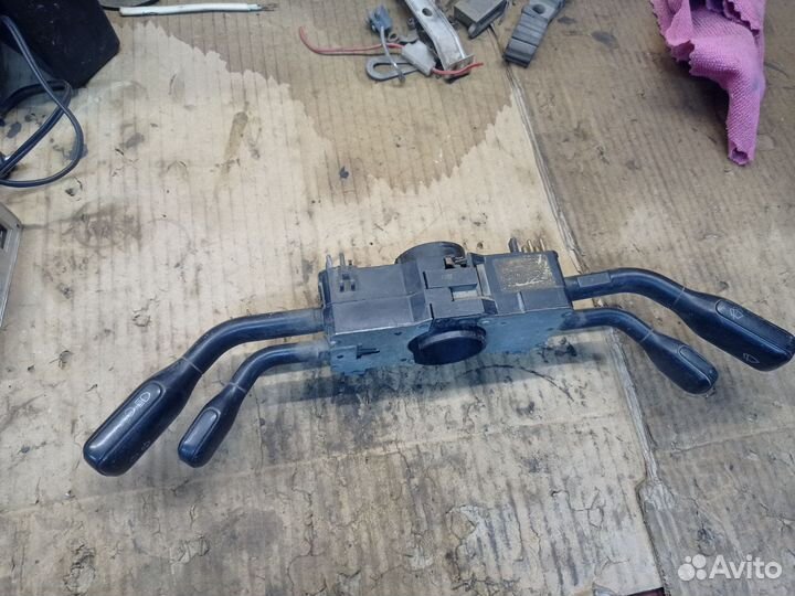 Переключатель подрулевой стрекоза ауди 80/90 б3