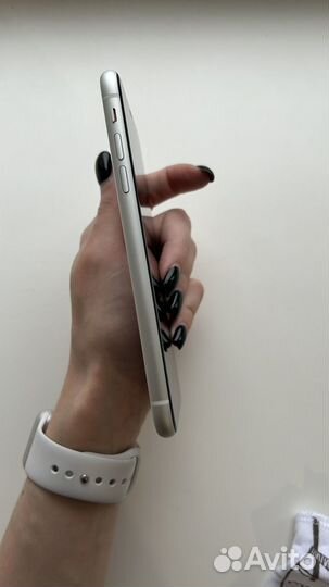iPhone Xr, 128 ГБ