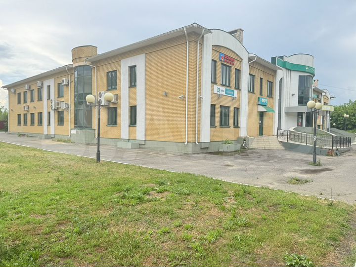 Свободного назначения, 3000 м²