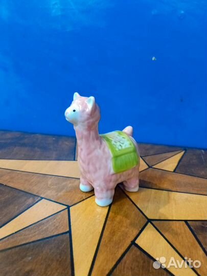 Фарфоровые статуэтки