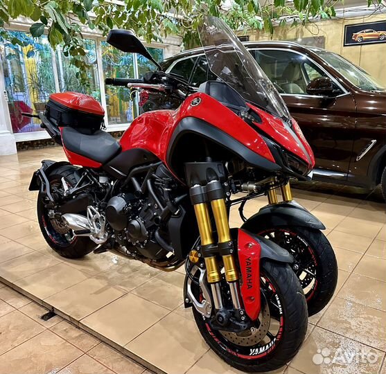 Мотоцикл Yamaha Niken