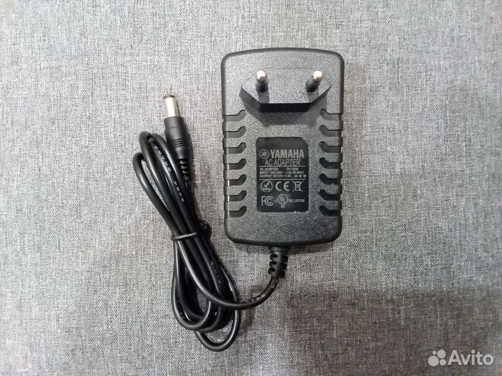 Блок питания для синтезатора Yamaha P-125, P121