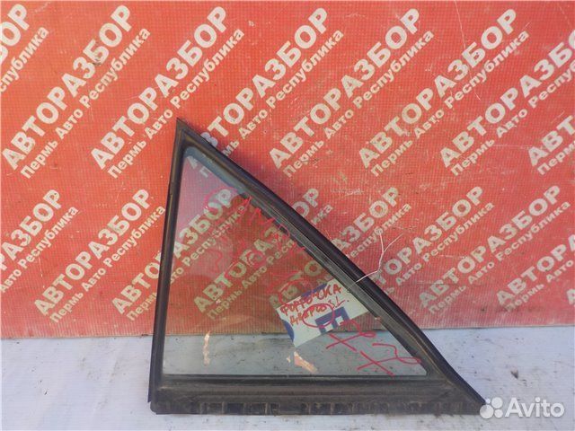 Форточка двери задняя левая Toyota Camry V30