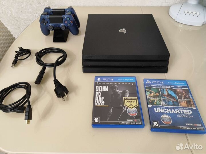 Sony playstation 4 PS4 pro 1tb с играми