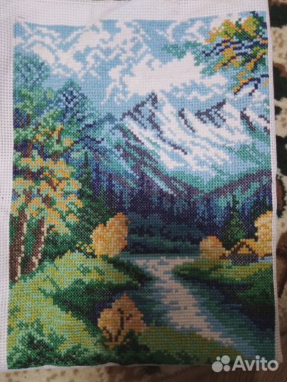 Вышивка на заказ по фото