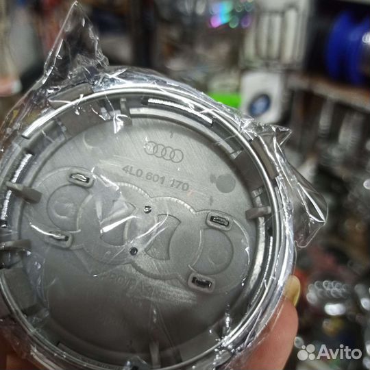 Заглушки диска ауди 4l0601170