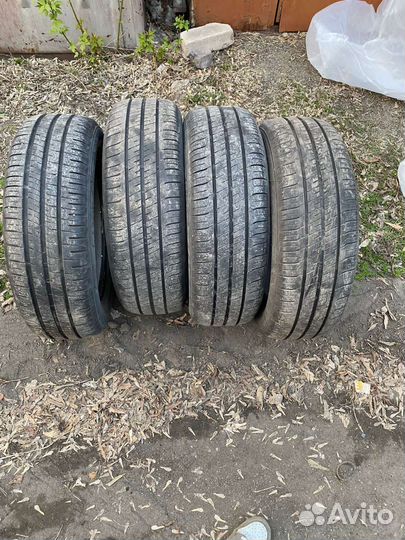 Goodyear EfficientGrip Performance 2 205/60 R16