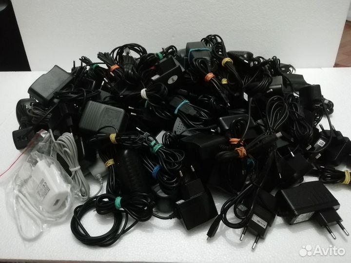 Блоки питания и кабеля для смартфонов, планшетов