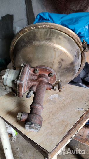 Вакуумный усилитель тормозов газ 53