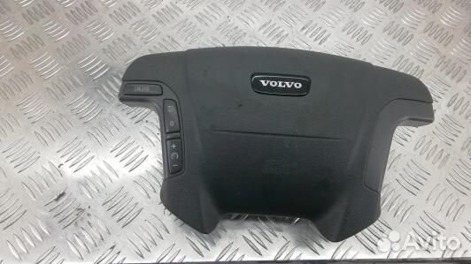 Подушка безопасности водителя volvo V70 2 (96H15J3