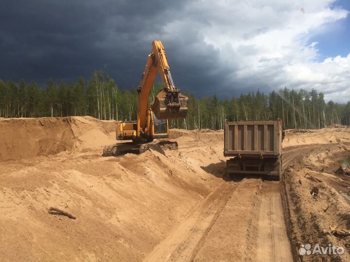 Песок строительный с доставкой 5-25 тонн