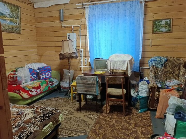 Дом 46 м² на участке 10 сот.