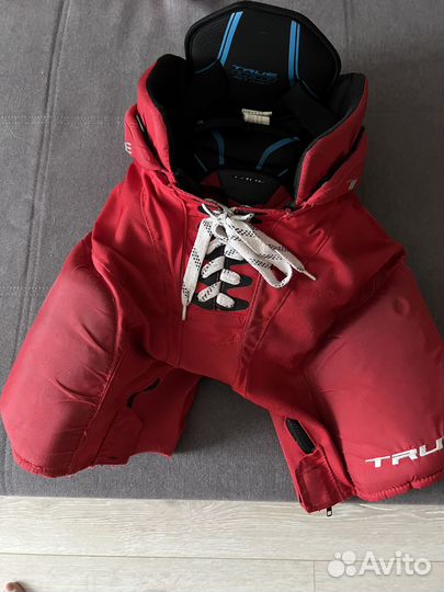 Продам шорты хоккейные True AX7 jr. Рост 135-145