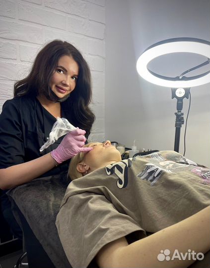 Волосковый перманентный макияж