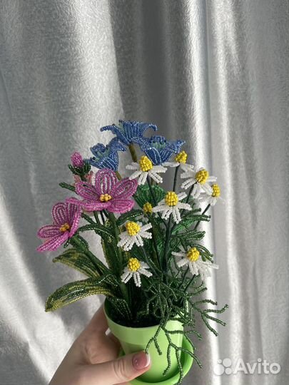 Цветы из бисера