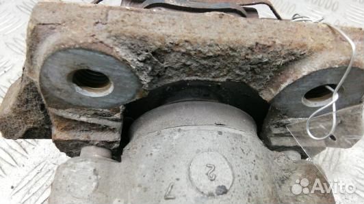 Суппорт тормозной задний левый BMW X5 E70 (HDN31MA