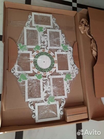 Часы с рамками для фото