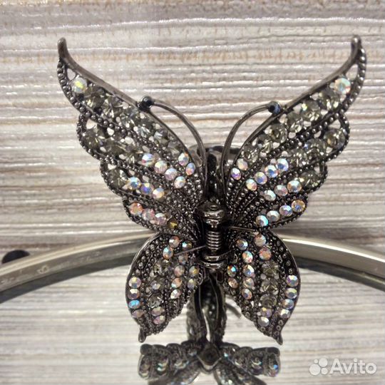 Заколка для волоc,краб для волос Бабочка 7*4.5см