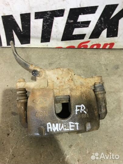 Суппорт передний правый Chery Amulet A15