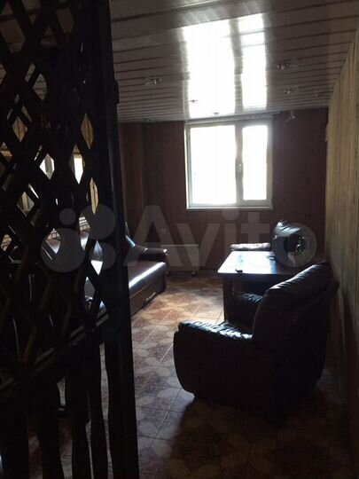 Дом 800 м² на участке 2,2 сот.