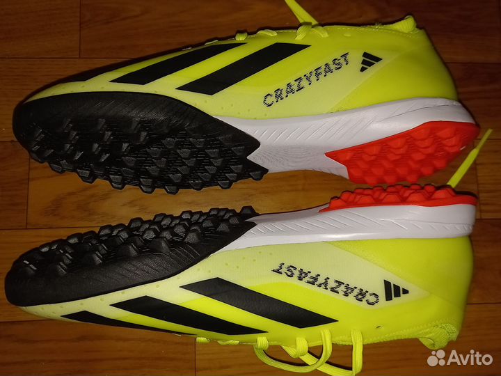 Сороконожки Adidas новые