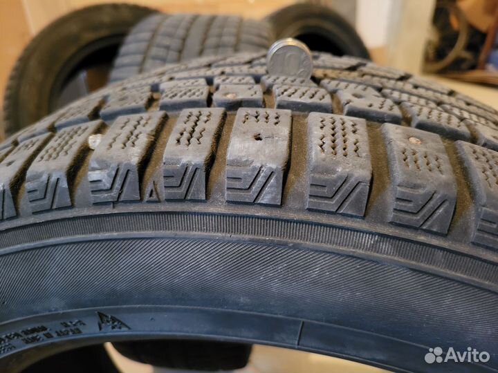 Dunlop SP Winter Ice 01 205/55 R16 94T