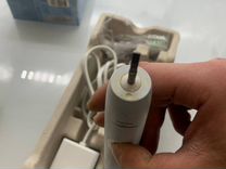 Электрическая зубная щетка Philips Sonicare Protec