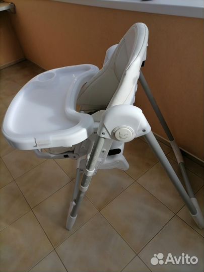 Детский стульчик для кормления