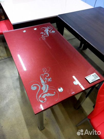 Стол обеденный стеклянный бу