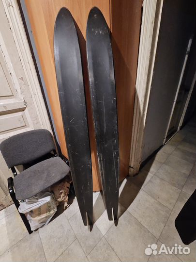 Продаю водные лыжи HO