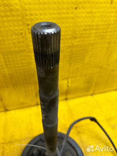 Полуось задний левый Mitsubishi L200 KB4T 4D56