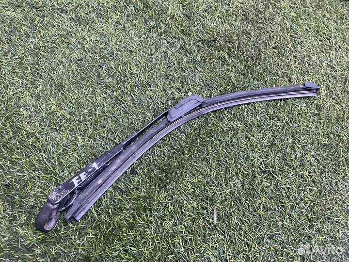 Поводок стеклоочистителя задний Ford Focus 1