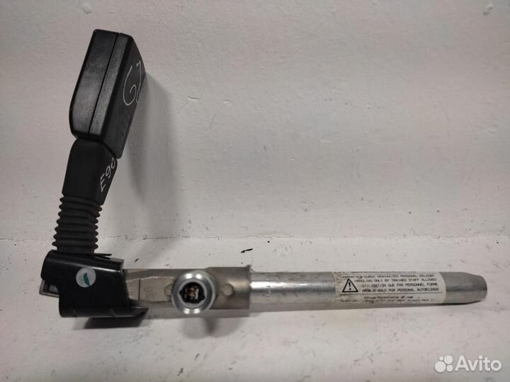 Преднатяжитель ремня задний левый BMW E90