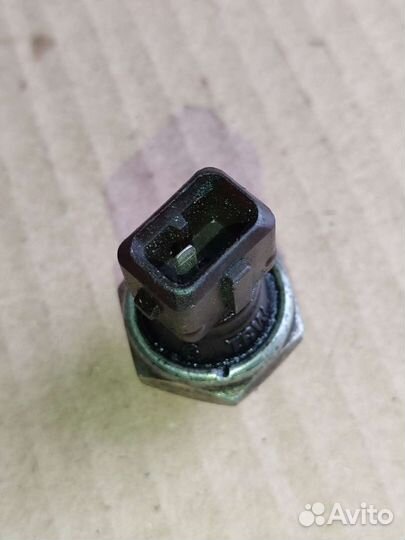 Датчик давления масла bmw