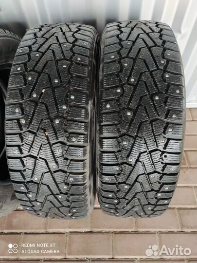 Pirelli Ice 215/65 R17