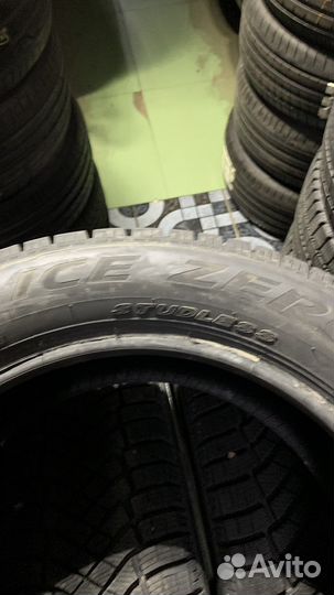 Pirelli Ice Zero 235/55 R18 104T