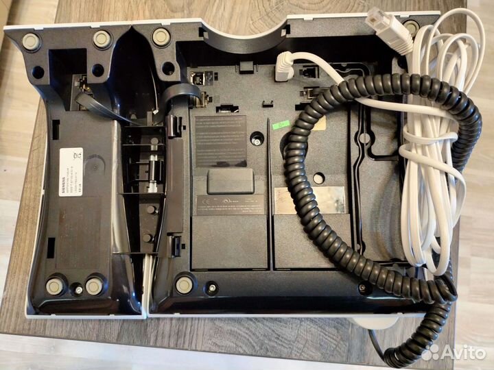 Стационарный телефон