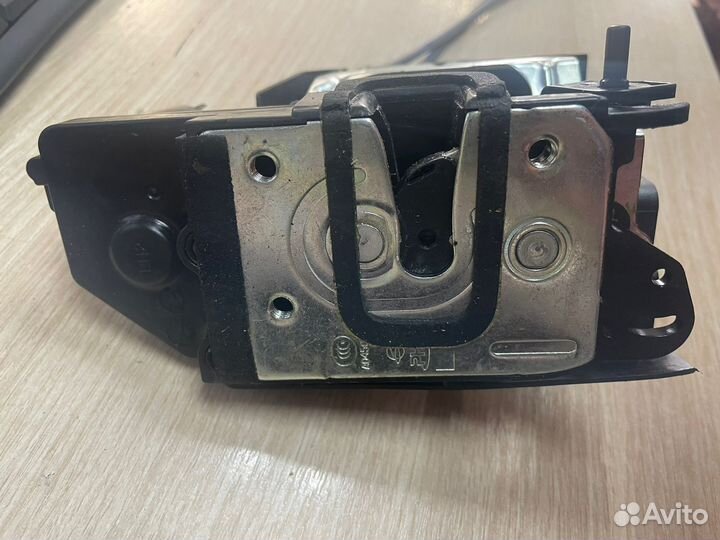 Замок двери