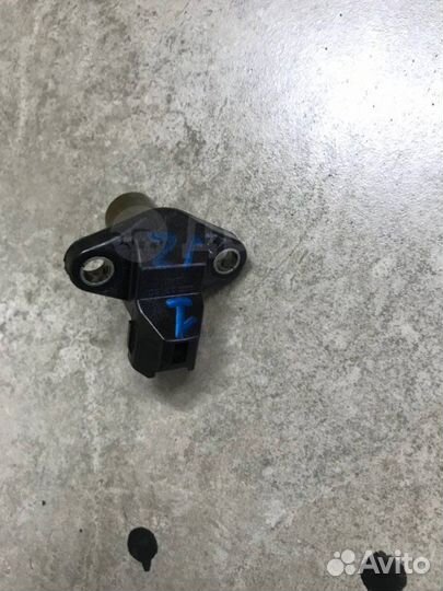 Датчик положения распредвала Toyota Mark Ii JZX100