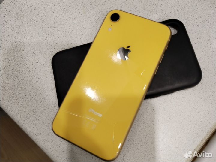 iPhone Xr, 64 ГБ