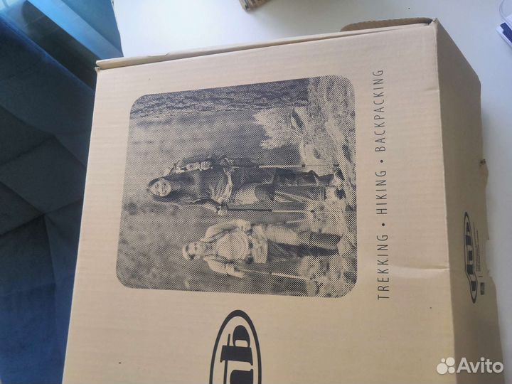 Трекинговые ботинки