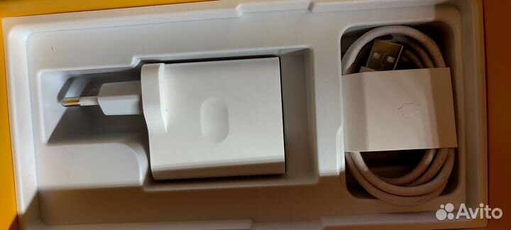 realme 8i, 4/64 ГБ