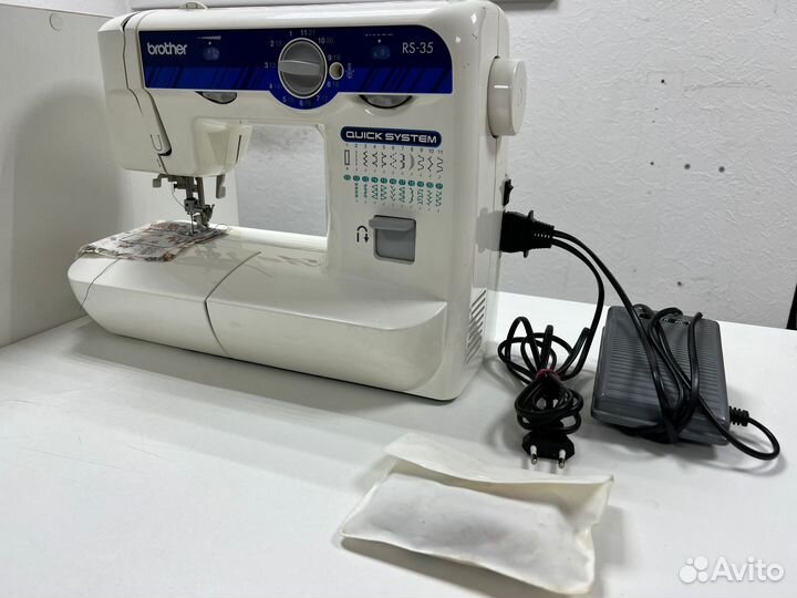 Швейная машинка Brother Rs-35