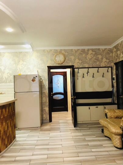 Квартира-студия, 90 м², 4/5 эт.