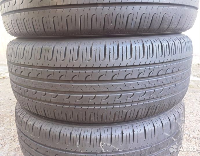 Goodyear EfficientGrip SUV 225/55 R19 99V