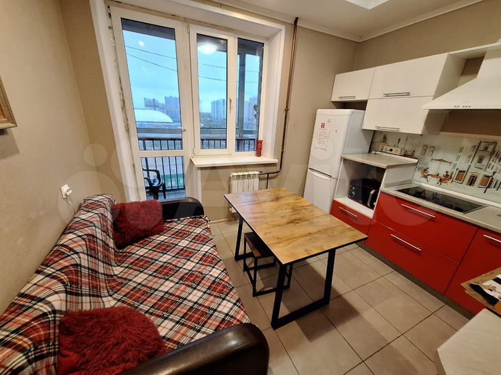 1-к. квартира, 50 м², 6/12 эт.