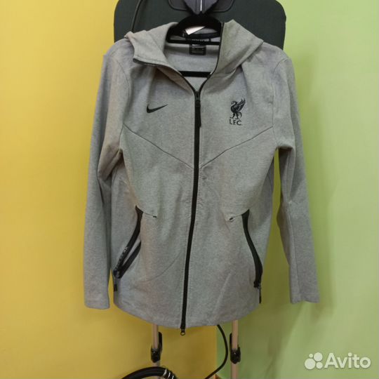 Спортивная кофта nike